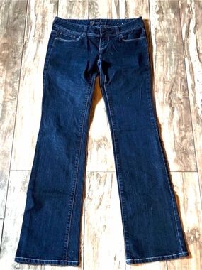 Vintage Guess Bootcut Dark Wash Jeans in Size 28